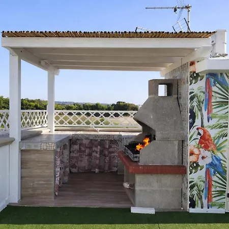50 Passi Dal Mare, House Glory *