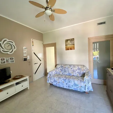 Apartman 50 Passi Dal Mare, House Glory