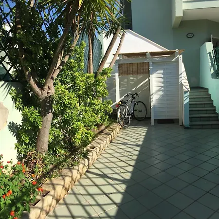 50 Passi Dal Mare, House Glory Appartamento *